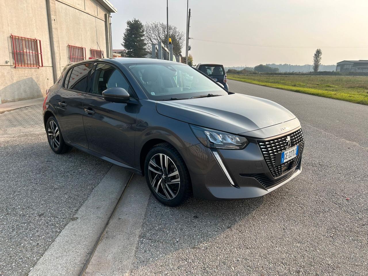 Peugeot 208 PureTech 100 Stop&Start 5 porte Allure