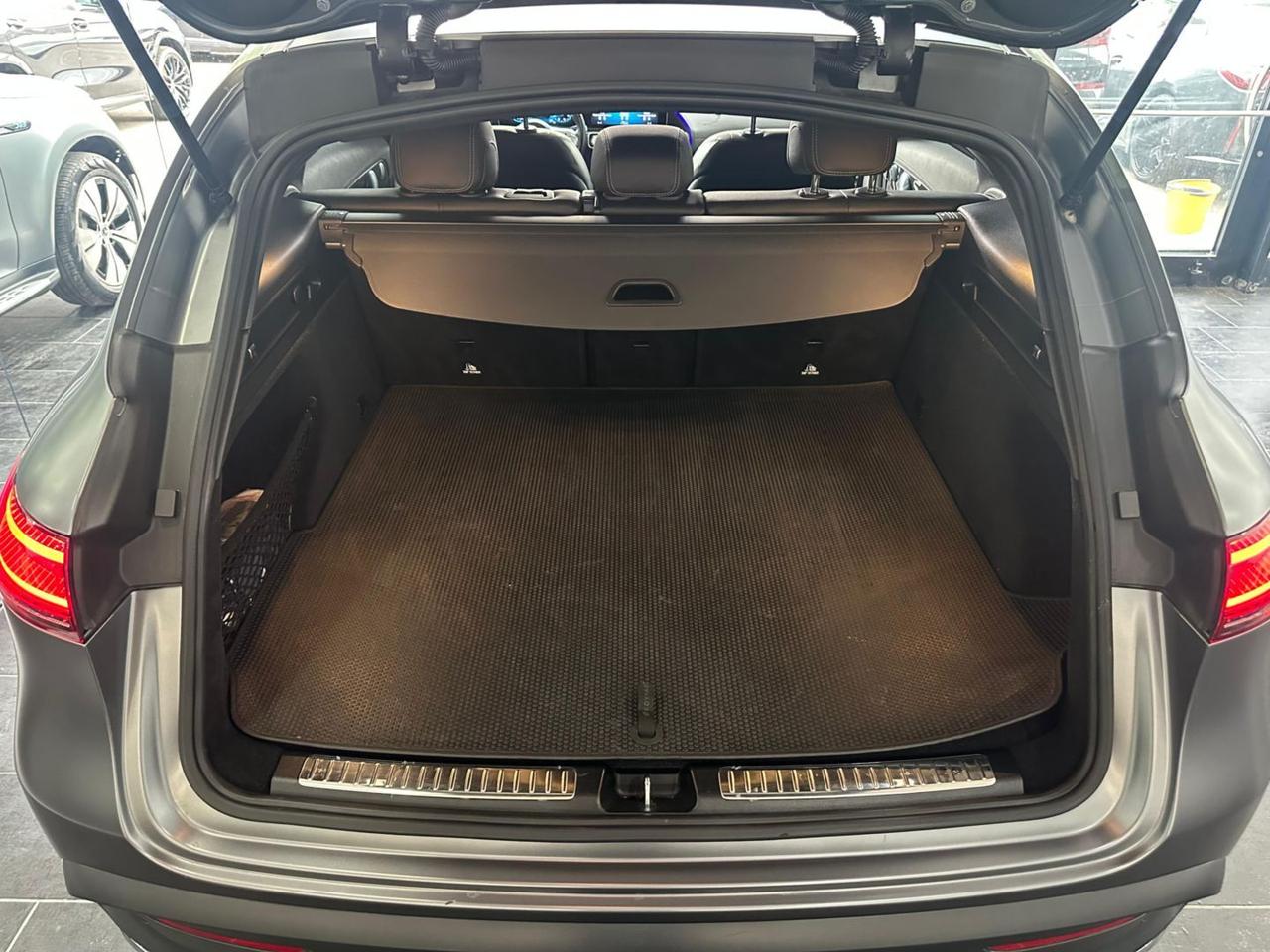Mercedes EQC - N293 400 4Matic Premium Plus AMG Cam360° Tetto Led NAVI