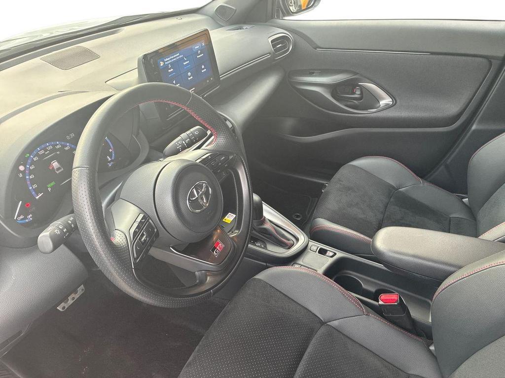 Toyota Yaris Cross 1.5h GR Sport fwd 116cv e-cvt