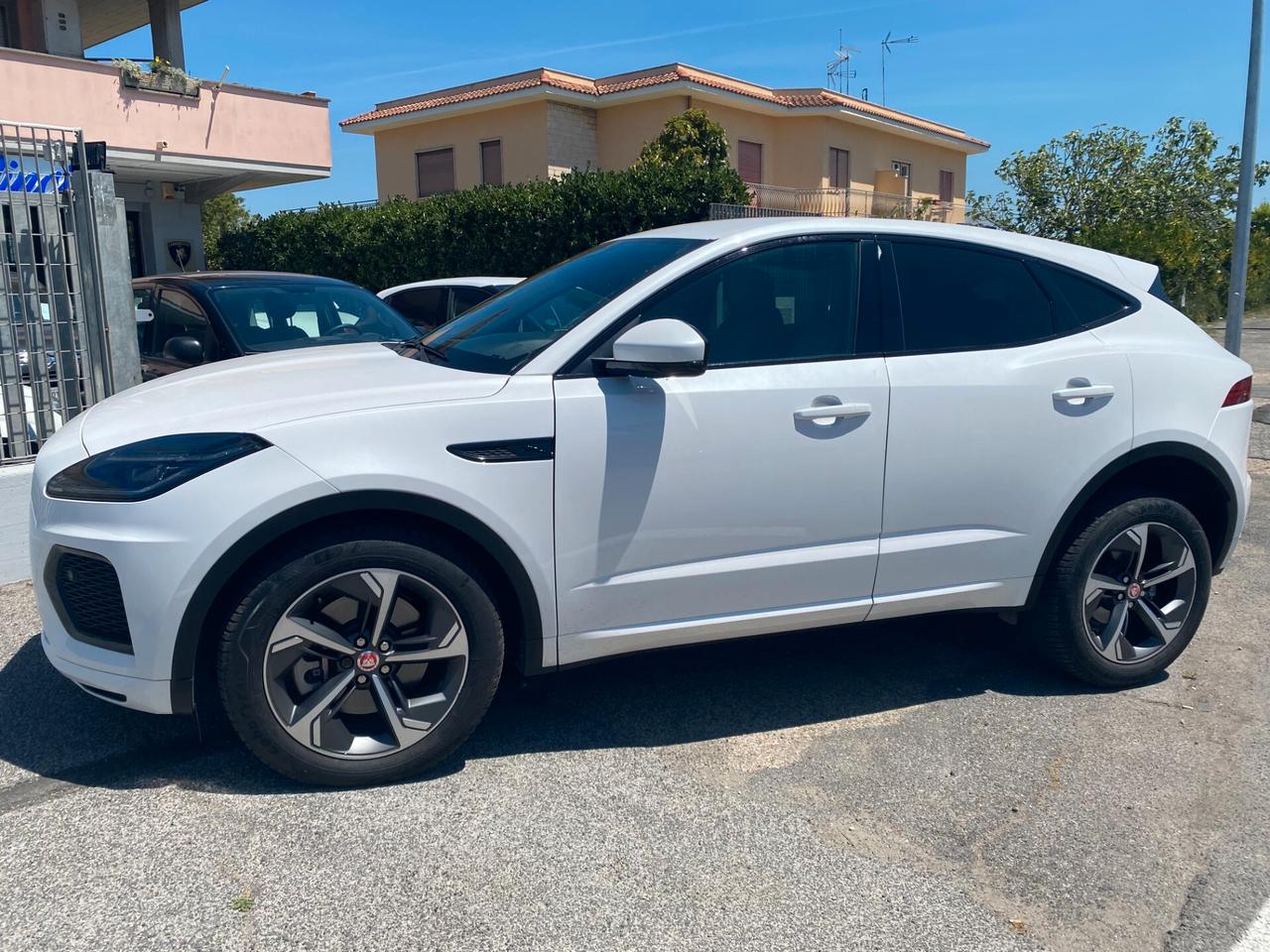 JAGUAR E-Pace 2.0 R-Dynamic INFO:333/8610782