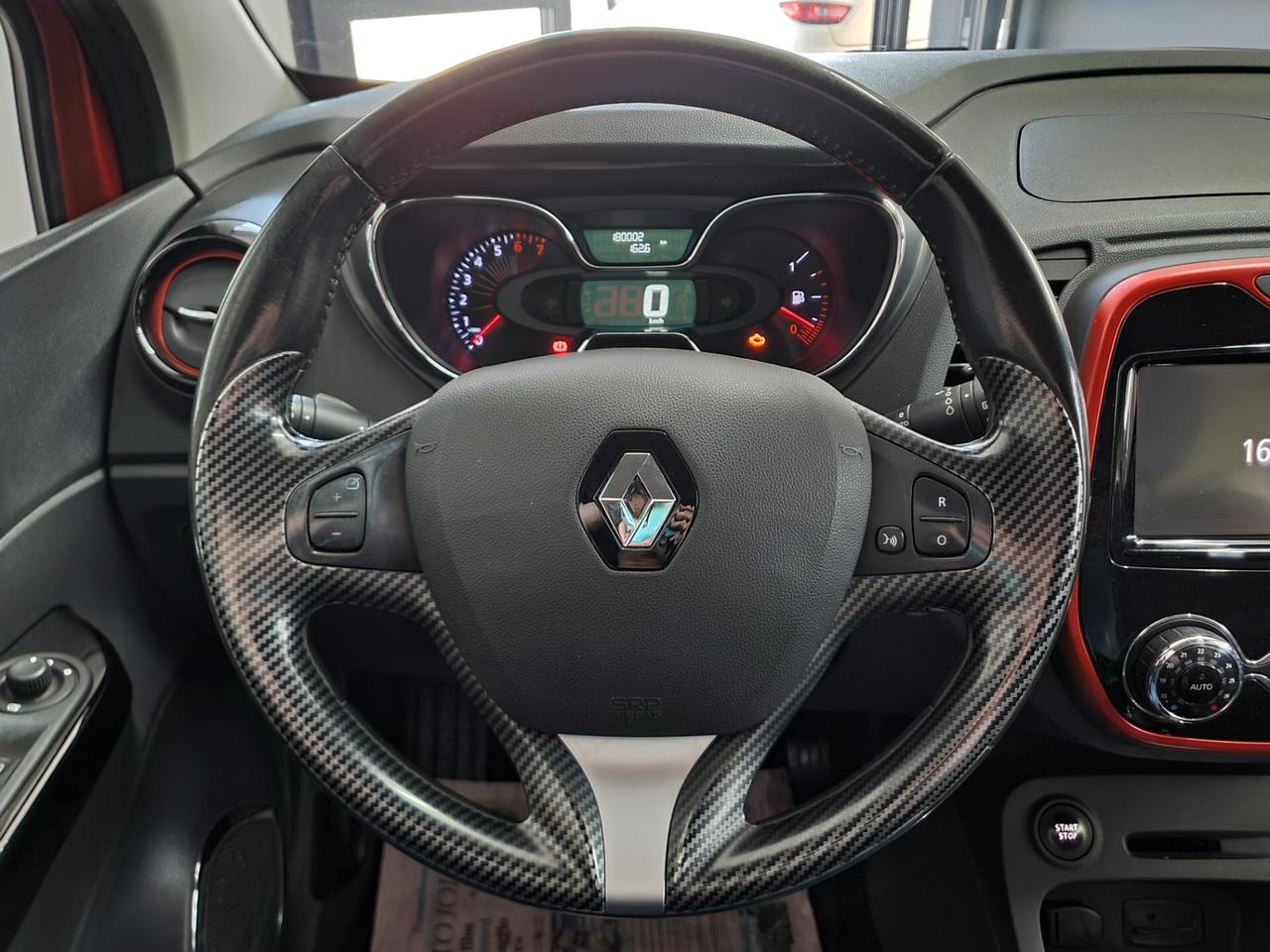 Renault Captur 0.9 TCe 90cv Energy Hypnotic Magnetik 2017