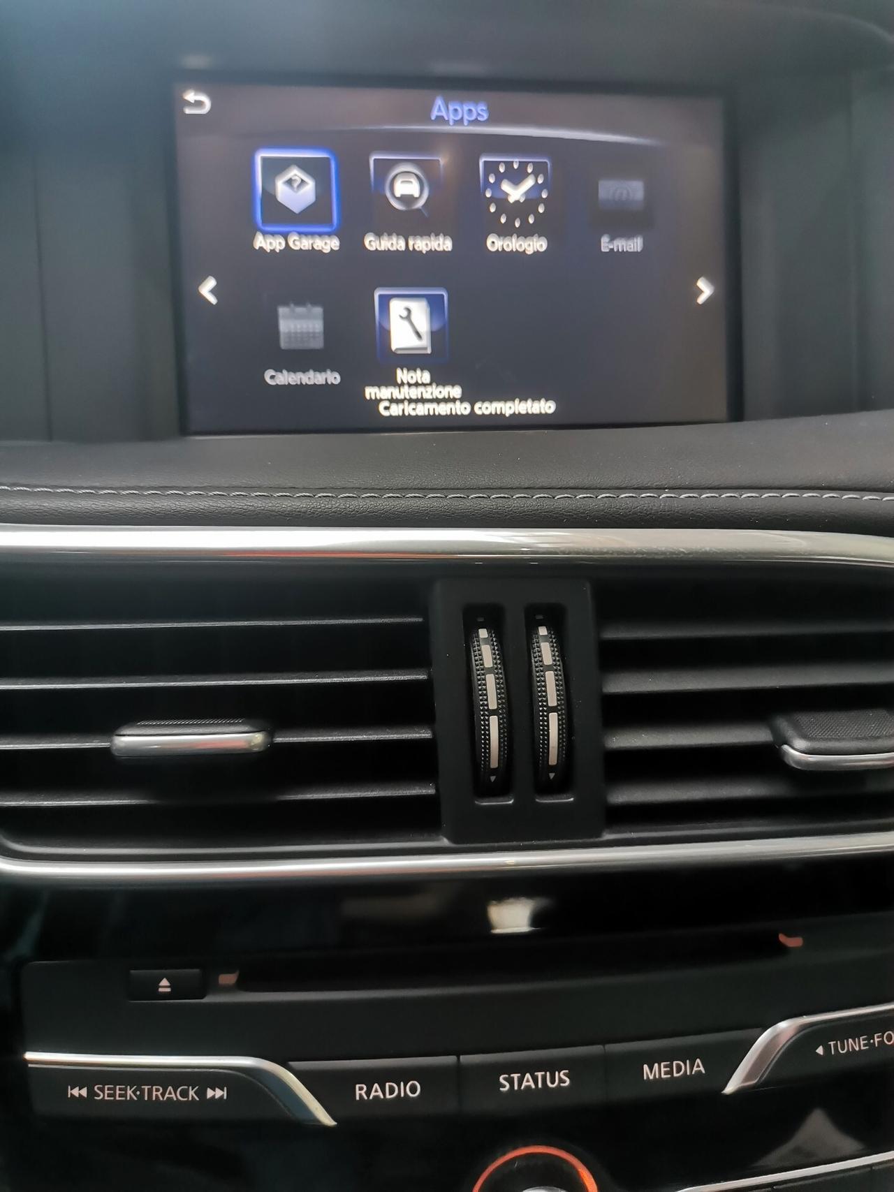 Infiniti Q30 1.5 diesel Business Executive
