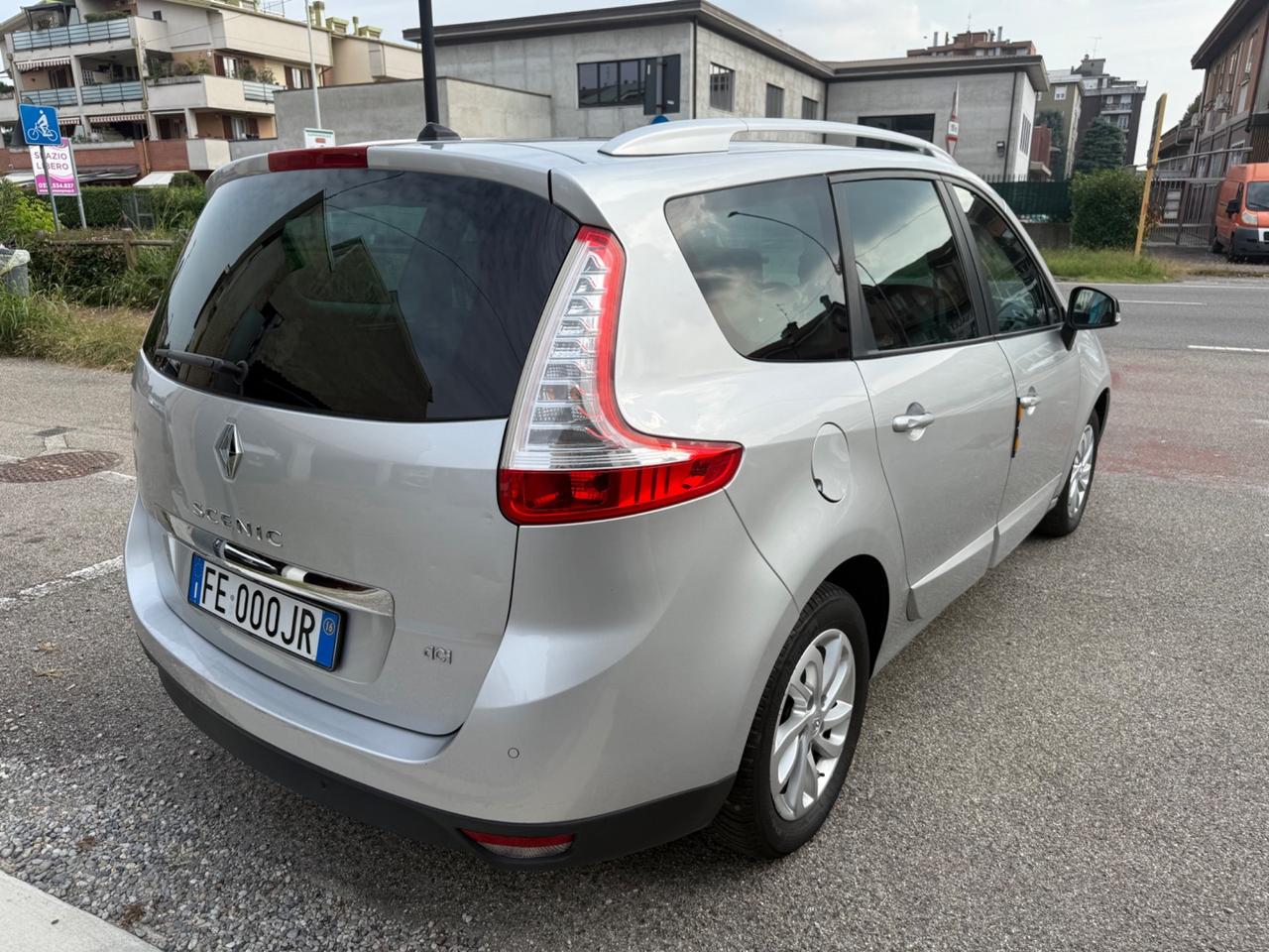 Renault Grand Scenic 1.5 Diesel 7 posti cambio automatico