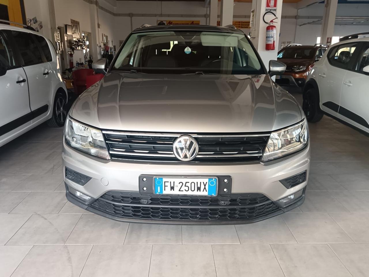 Volkswagen Tiguan 1.6 TDI SCR Urban BlueMotion Technology