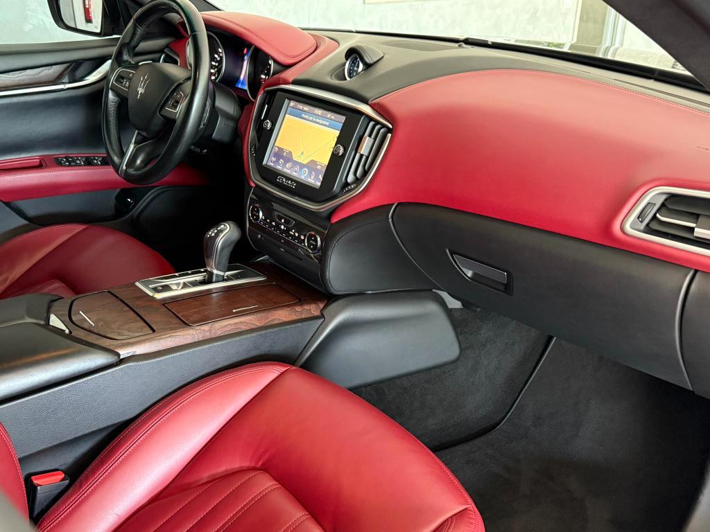 Maserati Ghibli 3.0 V6 ds 250cv auto