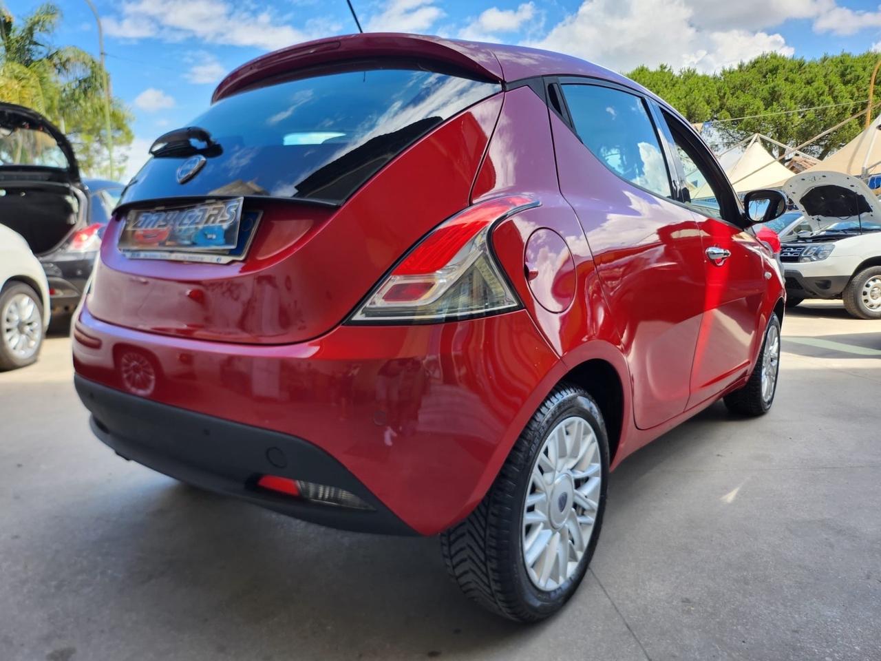 Lancia Ypsilon 1.3 MJT 16V 95 CV 5 porte S&S Gold