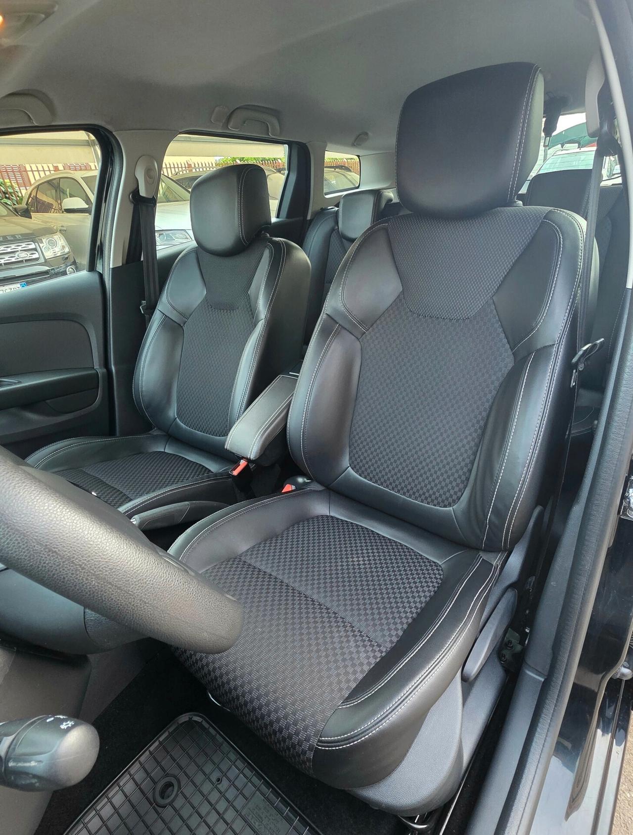 Renault Clio Sporter dCi 8V 90 CV Moschino Life