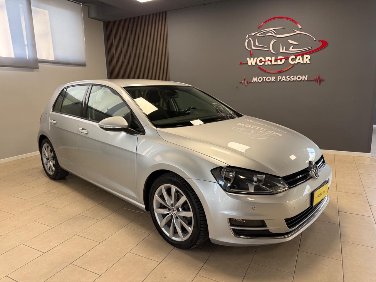Volkswagen Golf 1.6 TDI DSG 5p. Highline BlueMotion Technology