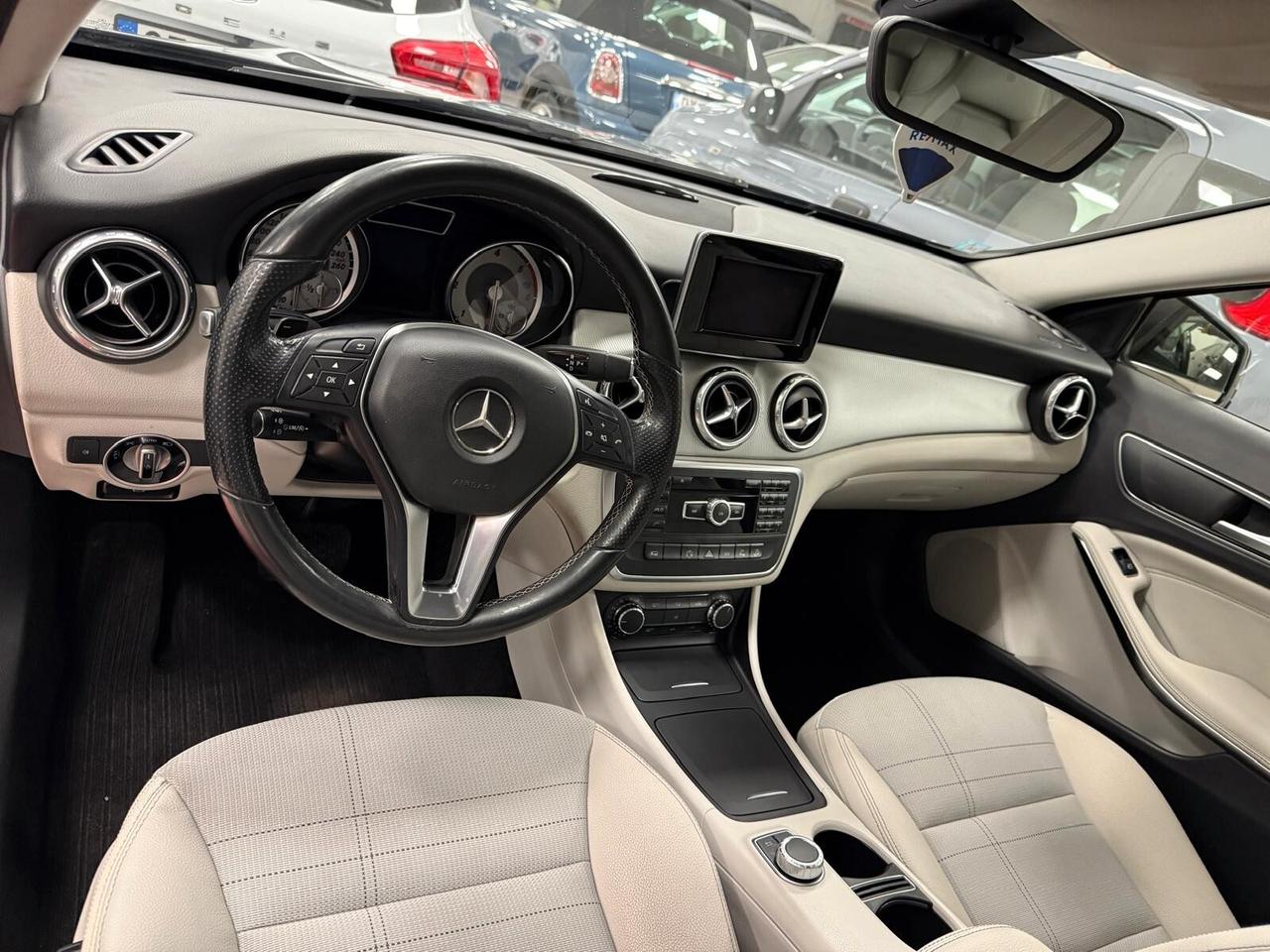 Mercedes-benz GLA 200 GLA 200 CDI Automatic 4Matic Premium