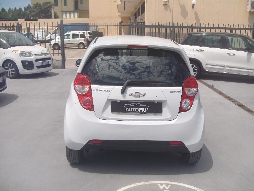 Chevrolet Spark 1.0 LT - 2013