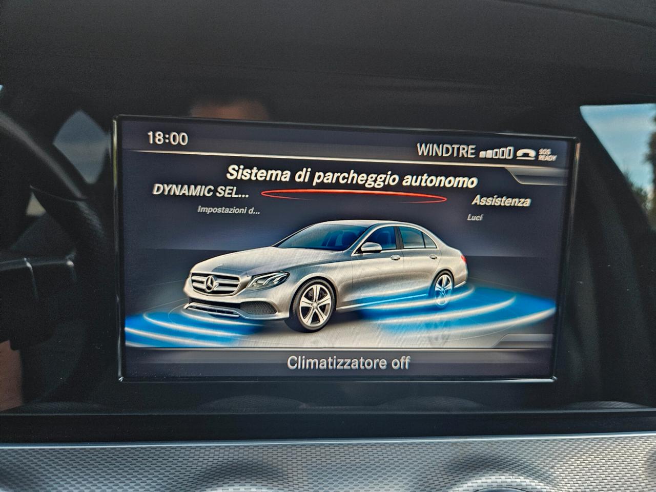 Mercedes-benz E 200 Berlina 9marce