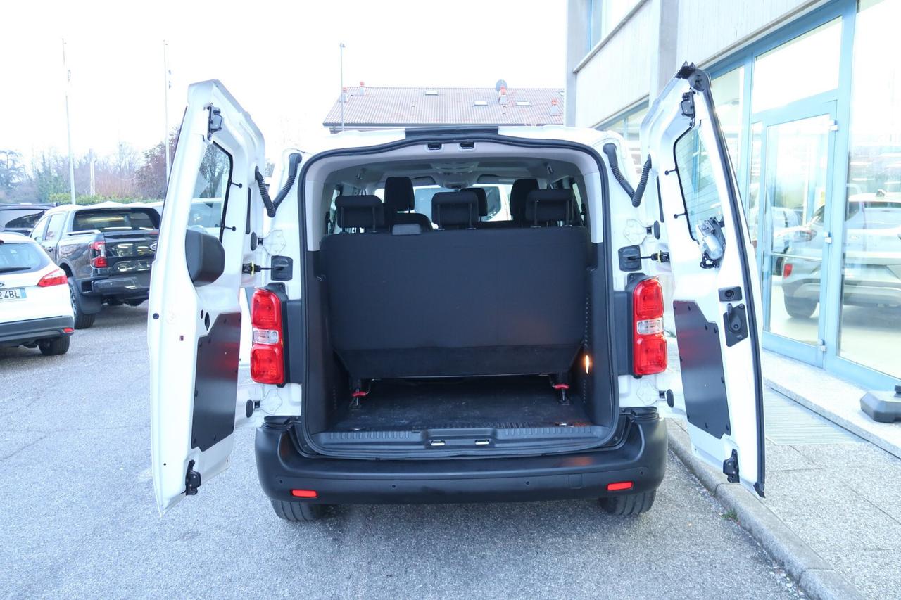 Opel Zafira Life 2.0 Diesel Aut. Business 9 Posti