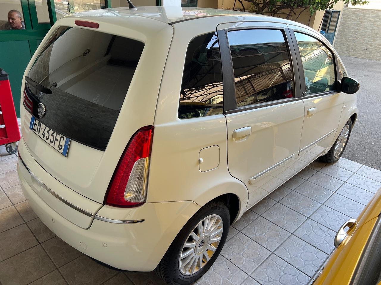 Lancia MUSA 1.4 benzina 2012