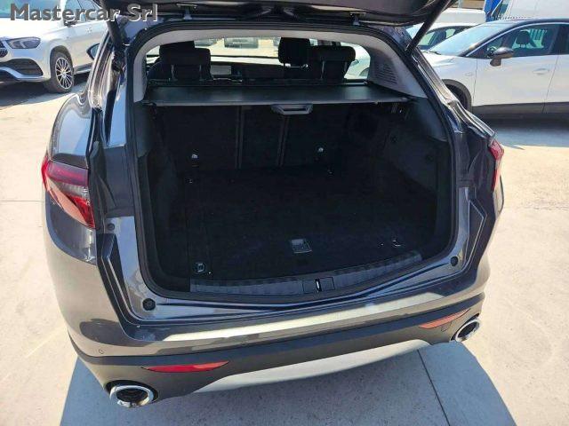 ALFA ROMEO Stelvio Stelvio 2.2 td Business Q4 4x4 190cv autom. - ta