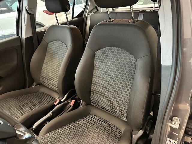Opel Corsa 1.2 5 porte