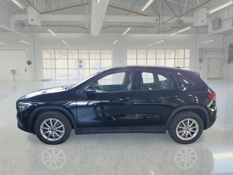 MERCEDES-BENZ GLA 200 D AUTOMATICO BUSINESS EXTRA CROSSOVER