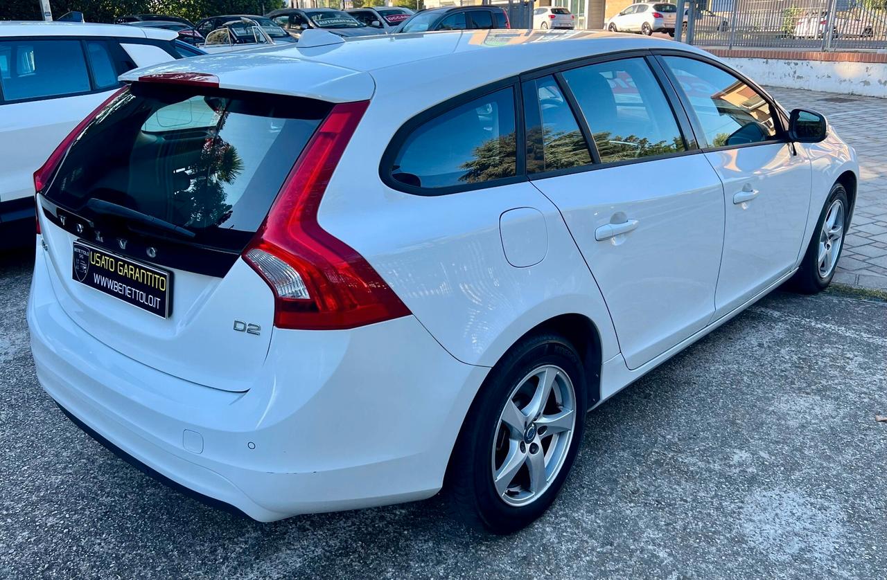 Volvo V60 D2 Geartronic Business