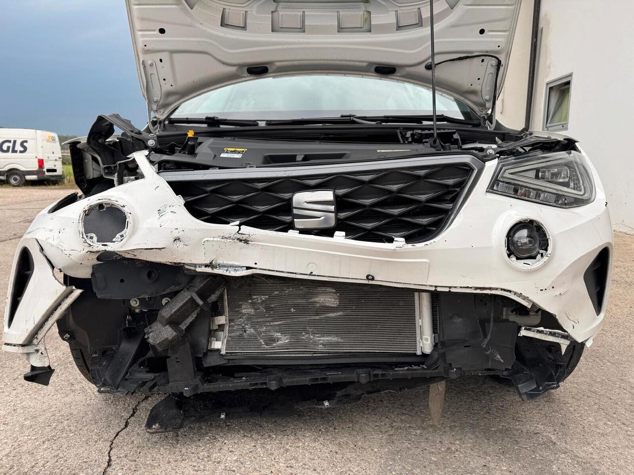 SEAT Arona 1.0 ecotsi FR 95cv START INCIDENTATA