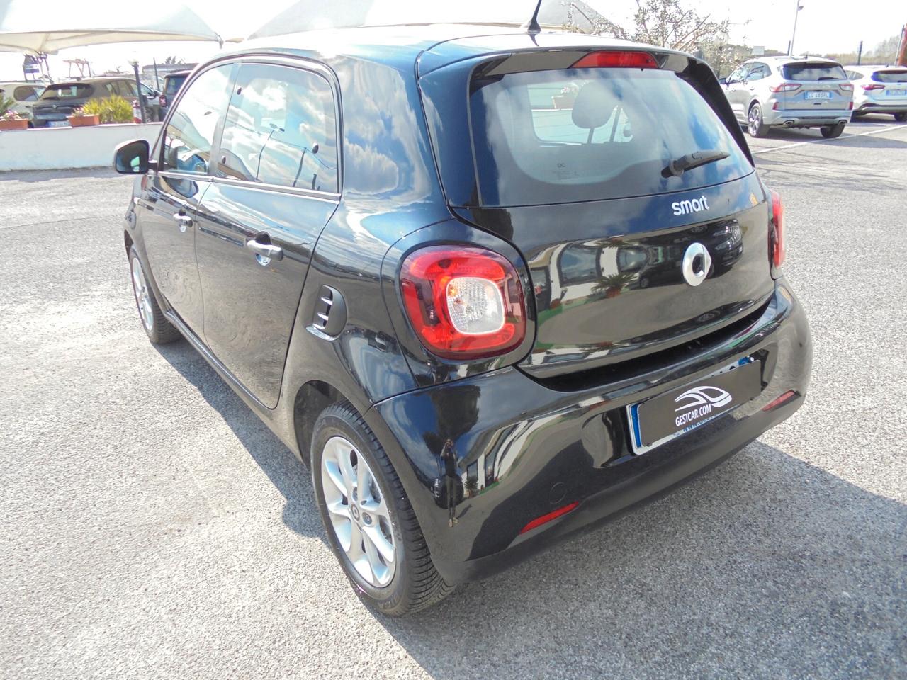 Smart ForFour 70 1.0 Youngster