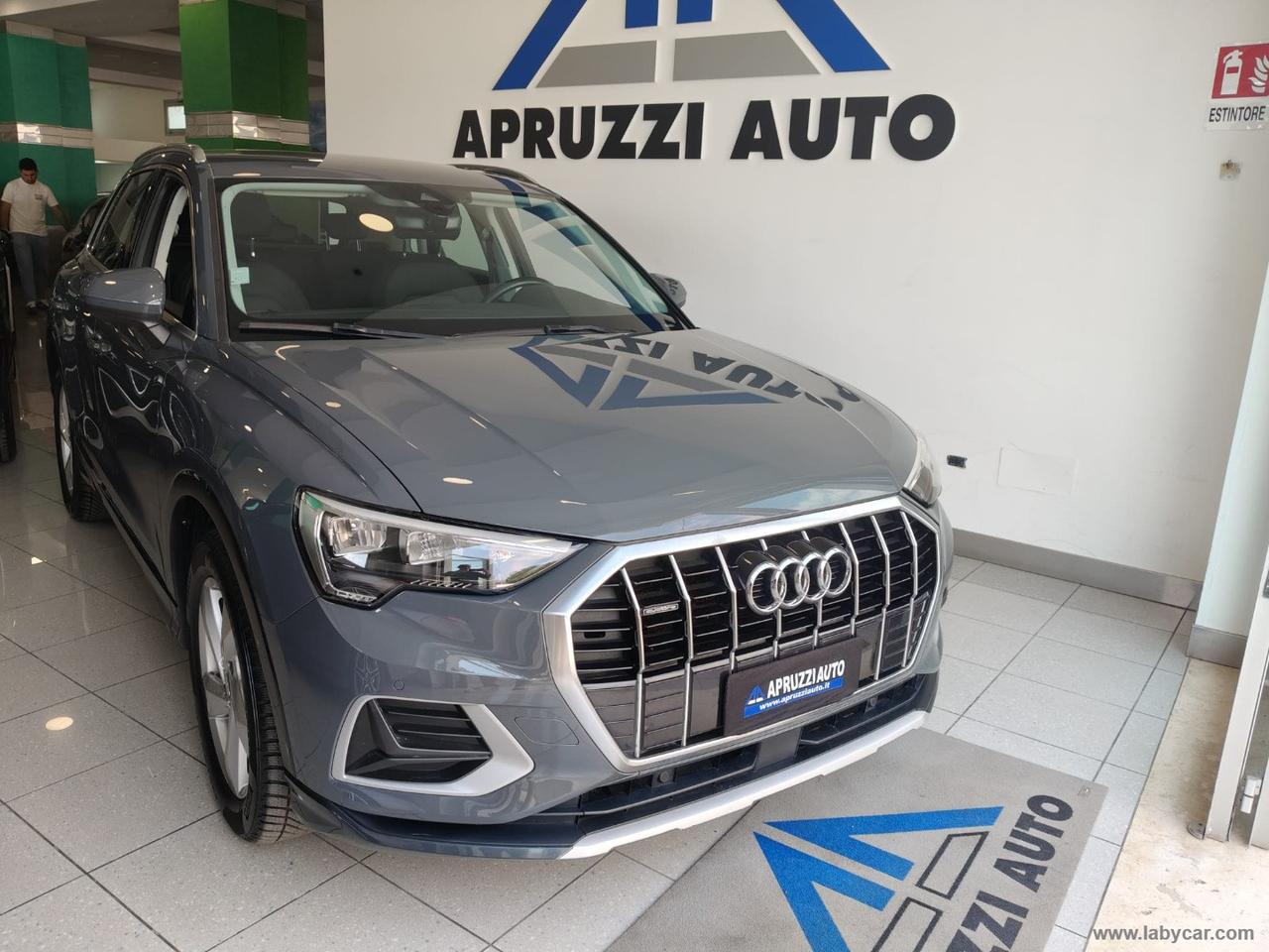 AUDI Q3 40 TDI quattro S tr. Business Adv.
