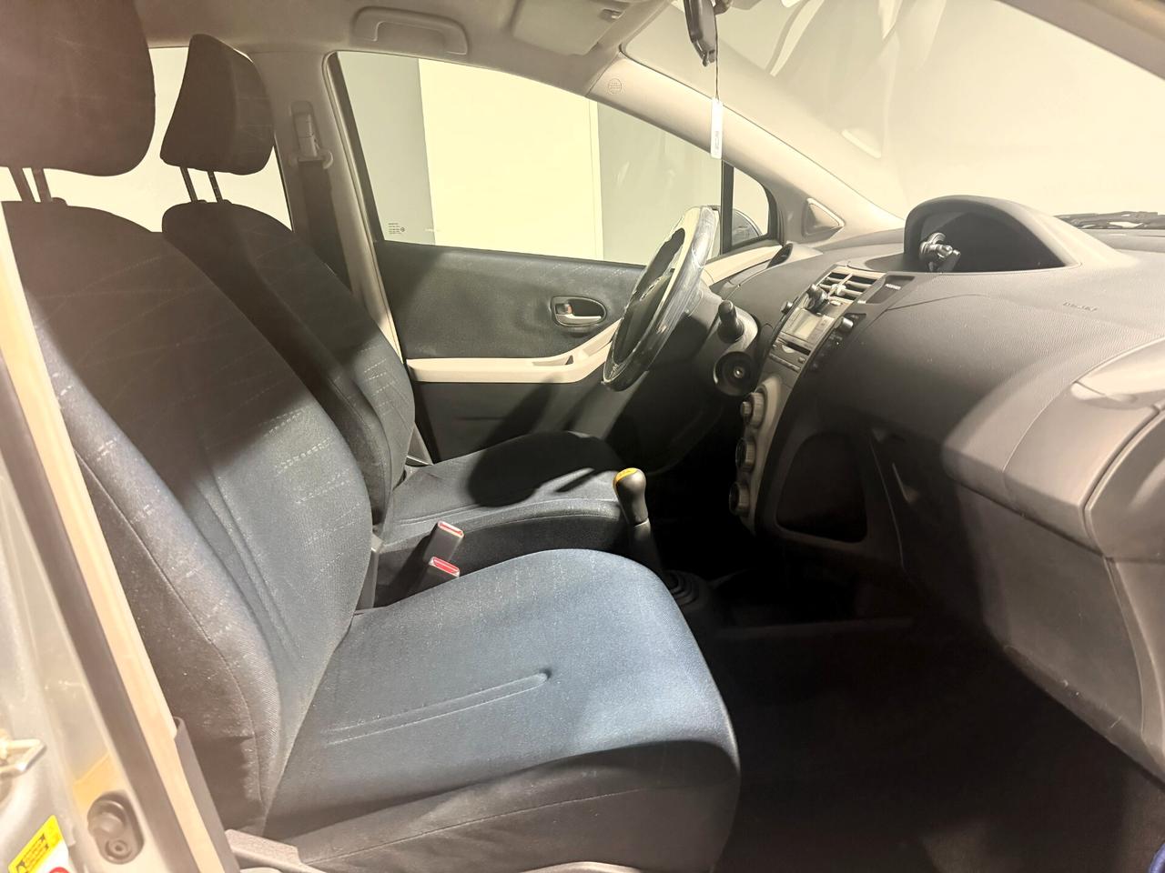 TOYOTA YARIS 1.4 D4D 5 PORTE BLUETHOOT