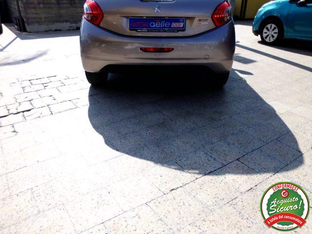 PEUGEOT 208 1.4 8V HDi 68CV 5p. Allure