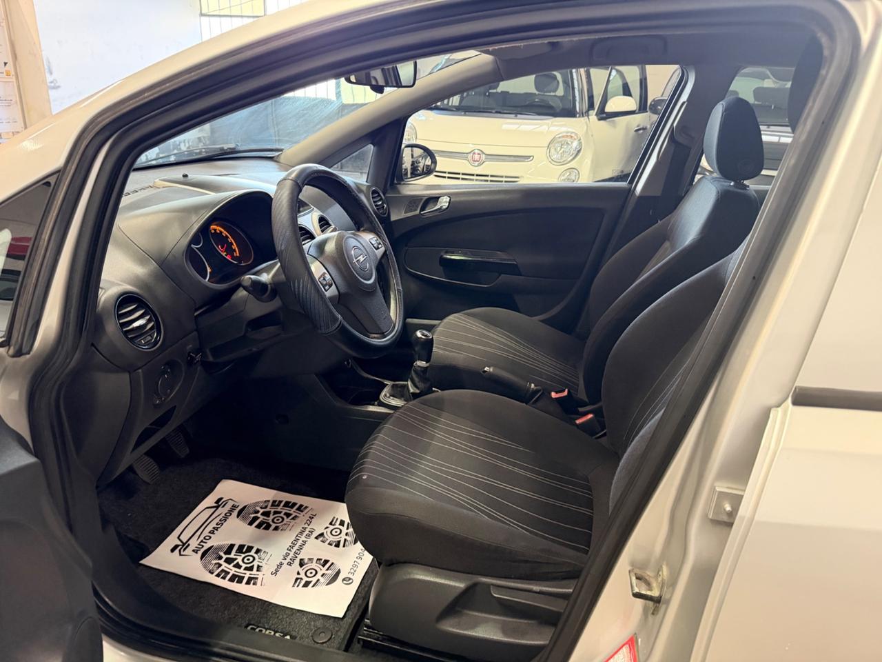 Opel Corsa 1.2 80CV 5 porte GPL-TECH Edition