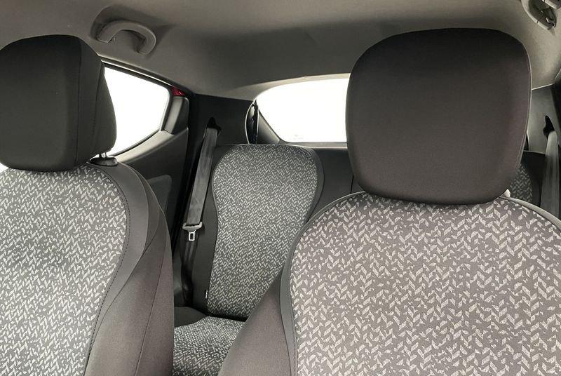 Lancia Ypsilon 1.0 FireFly 5 porte S&S Hybrid Silver
