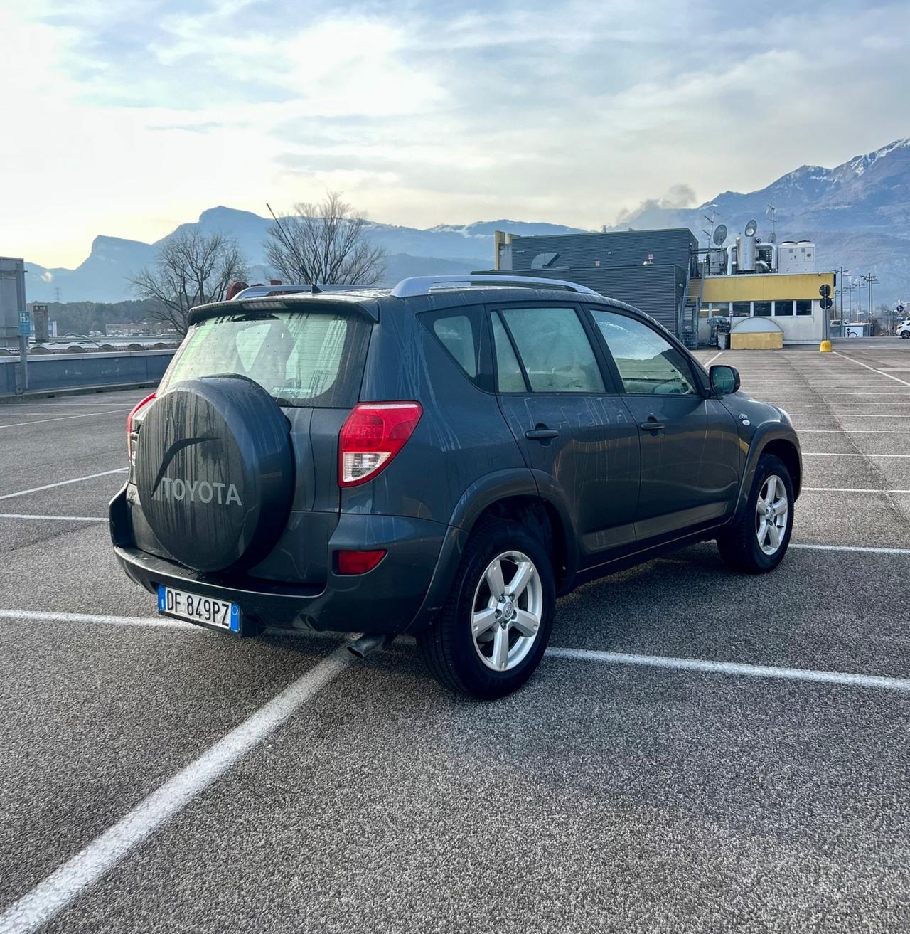 Toyota RAV 4 RAV4 2.2 D-4D 177 CV Luxury