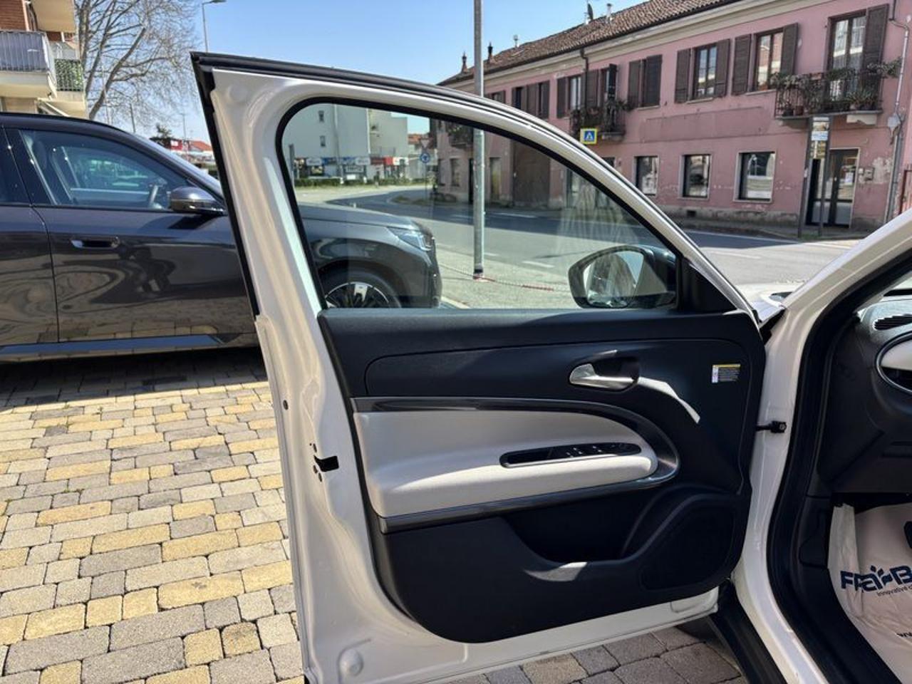 Fiat 600 Hybrid 110 CV DCT MHEV La Prima LED-CAM-18"