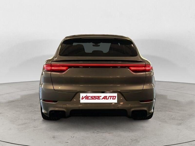 Porsche Cayenne 4.0 V8 GTS