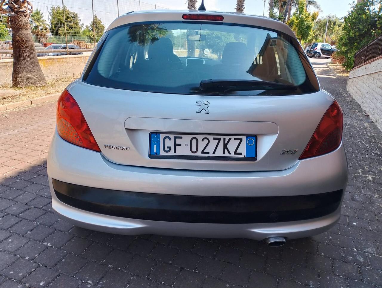 Peugeot 207 1.6 HDi 90CV 5p. XS