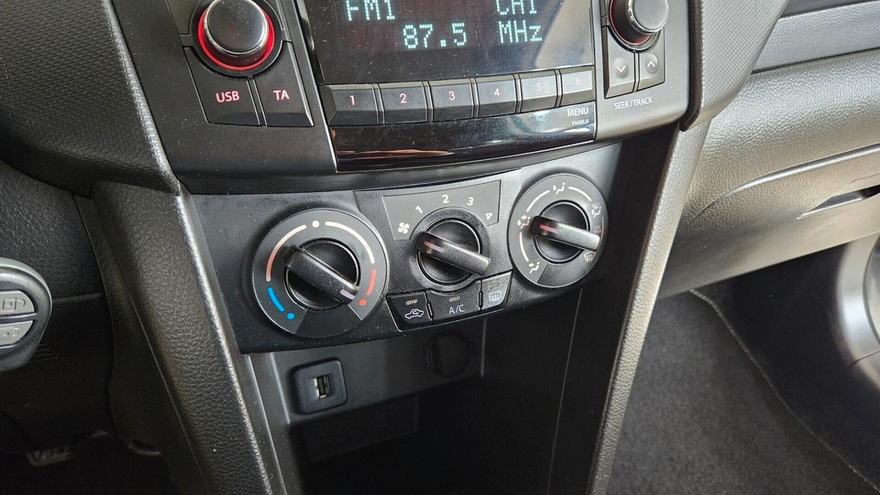 Suzuki Swift 1.3 DDiS 5 porte B-Top
