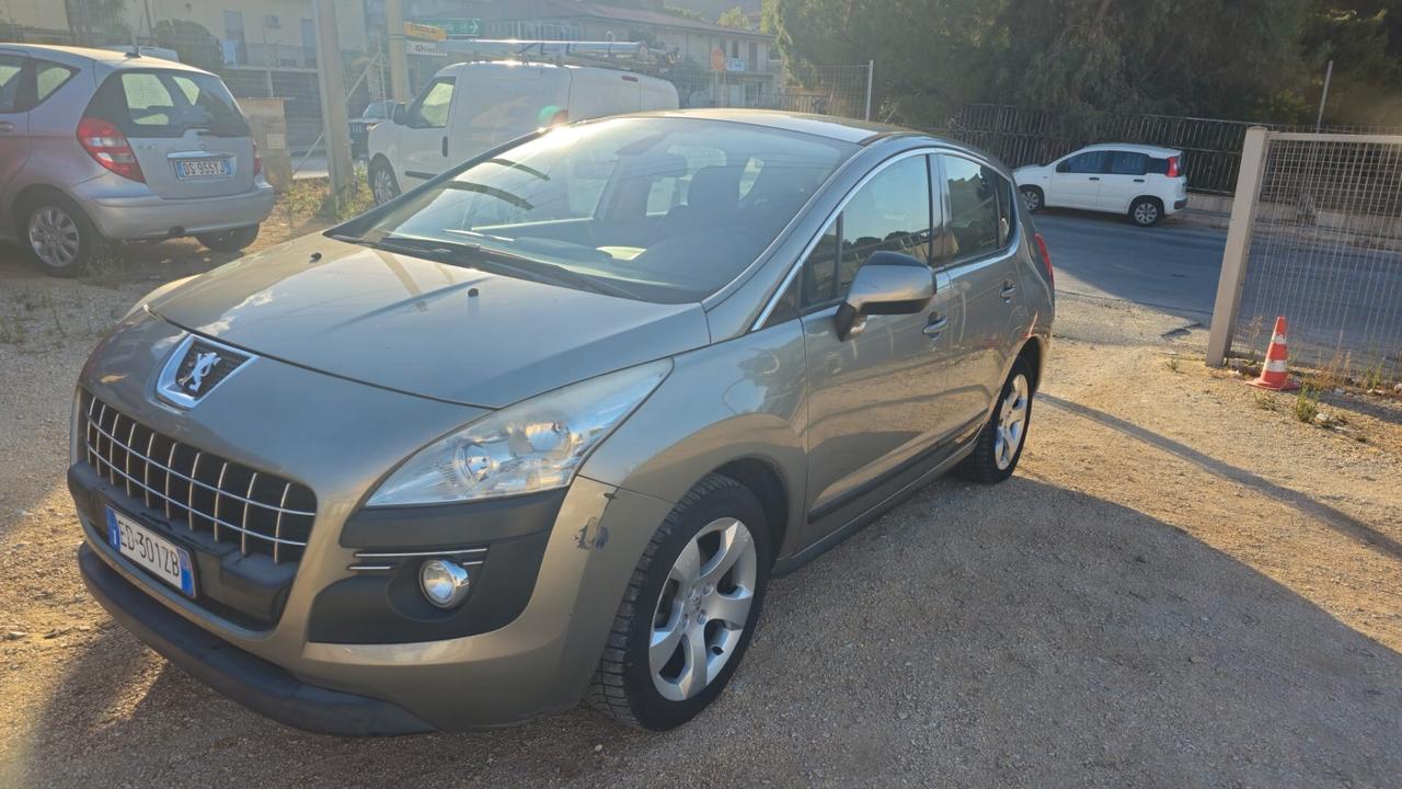 Peugeot 3008 1.6 HDi 110CV cambio robotizzato Premium