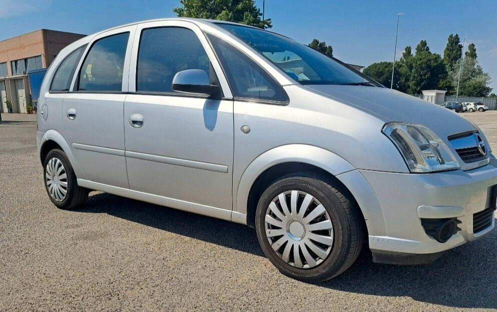 Opel Meriva 1.4 16V Club