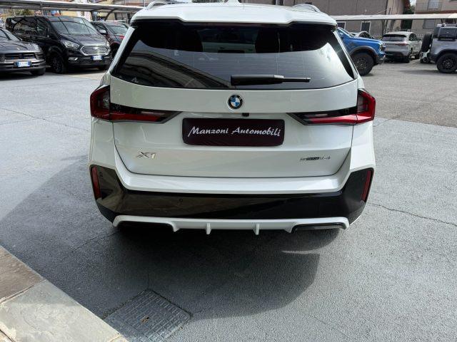 BMW X1 sDrive 18i Msport