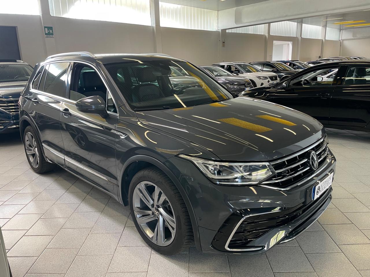 Volkswagen Tiguan 2.0 TDI 150 CV SCR DSG R-Line Led Telec.