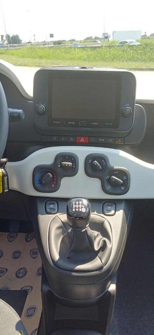 FIAT Panda 1.0 FireFly S&S Hybrid Pandina