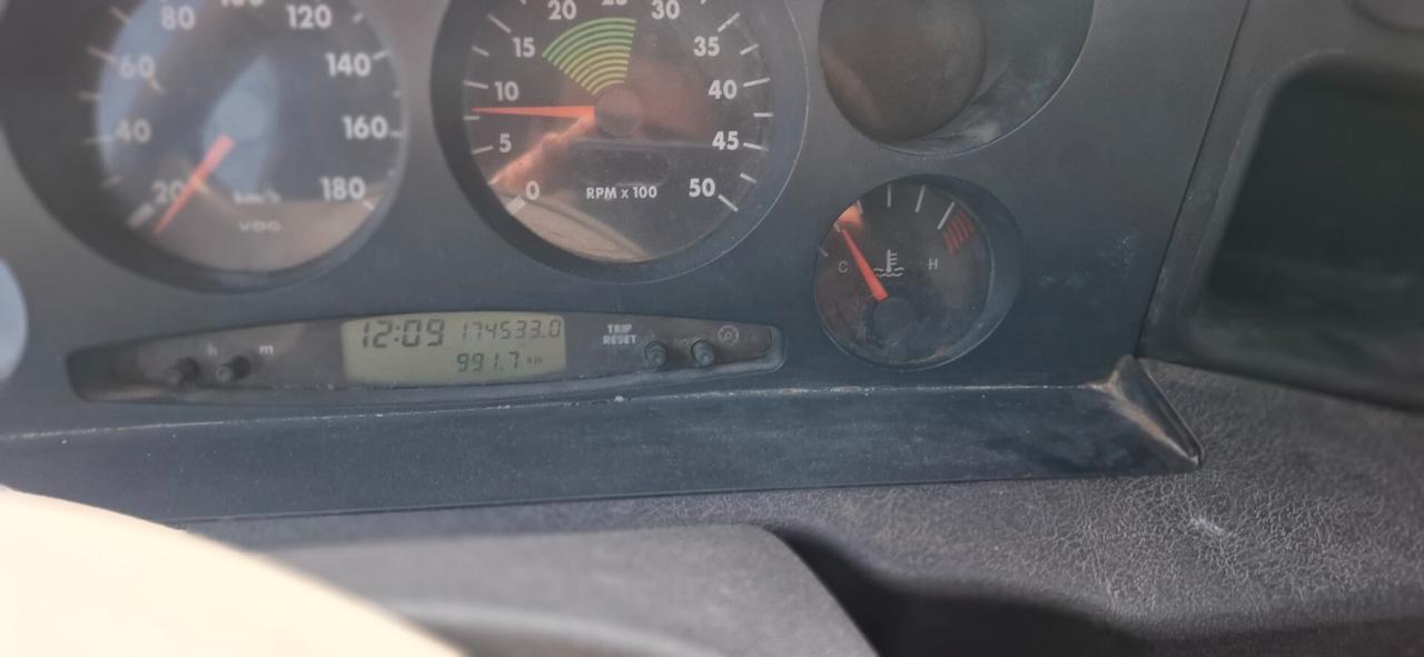 Iveco daily ribaltabile trilaterale