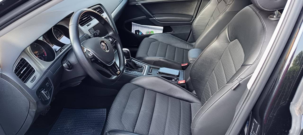 Volkswagen Golf 1.6 TDI 110 CV DSG 5p. Executive BlueMotion Technology - 2016
