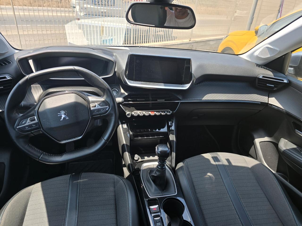 Peugeot 208 PureTech 100 Stop&Start 5 porte GT