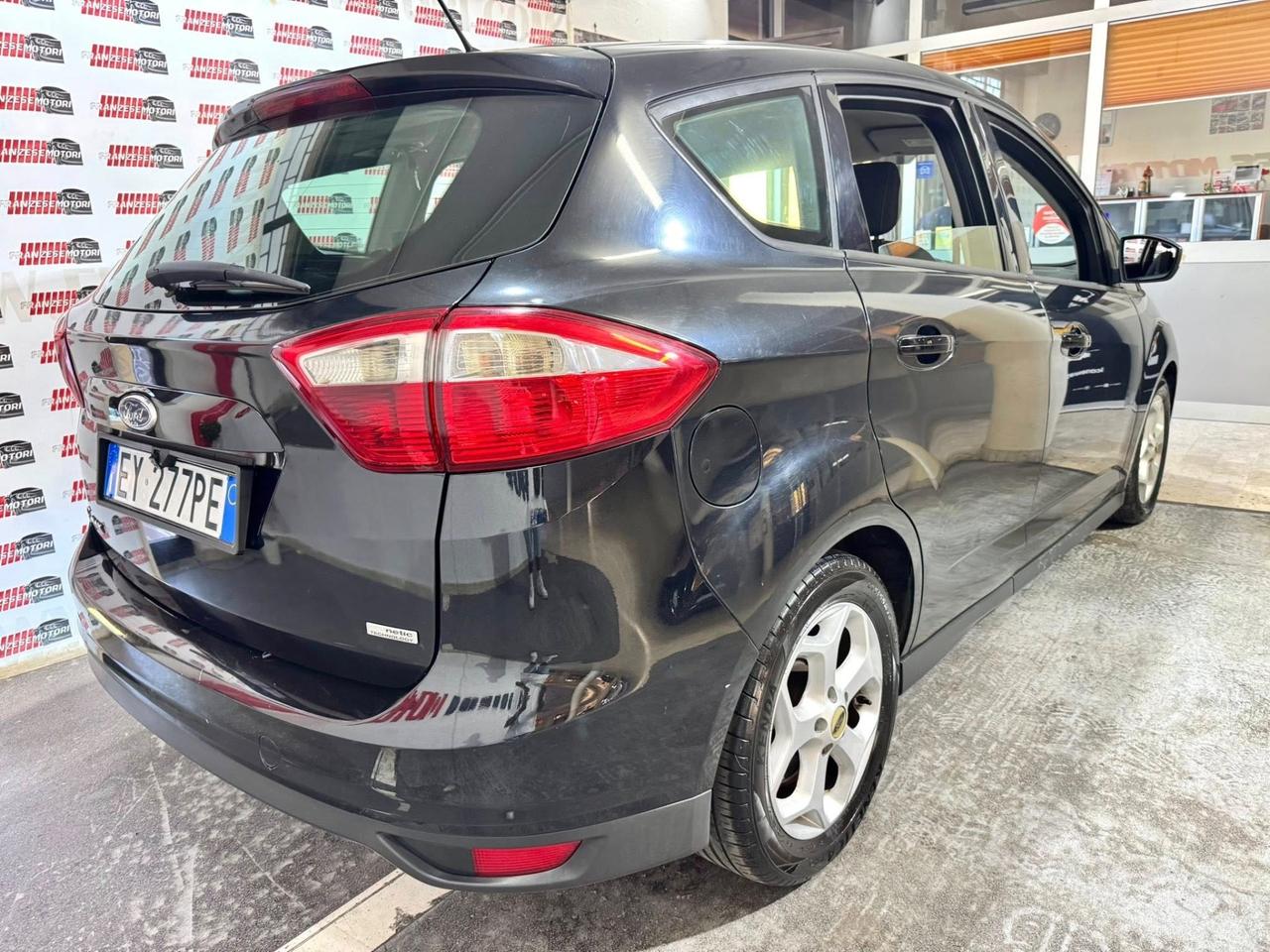 Ford C-Max 1.6 TDCi 115CV Titanium