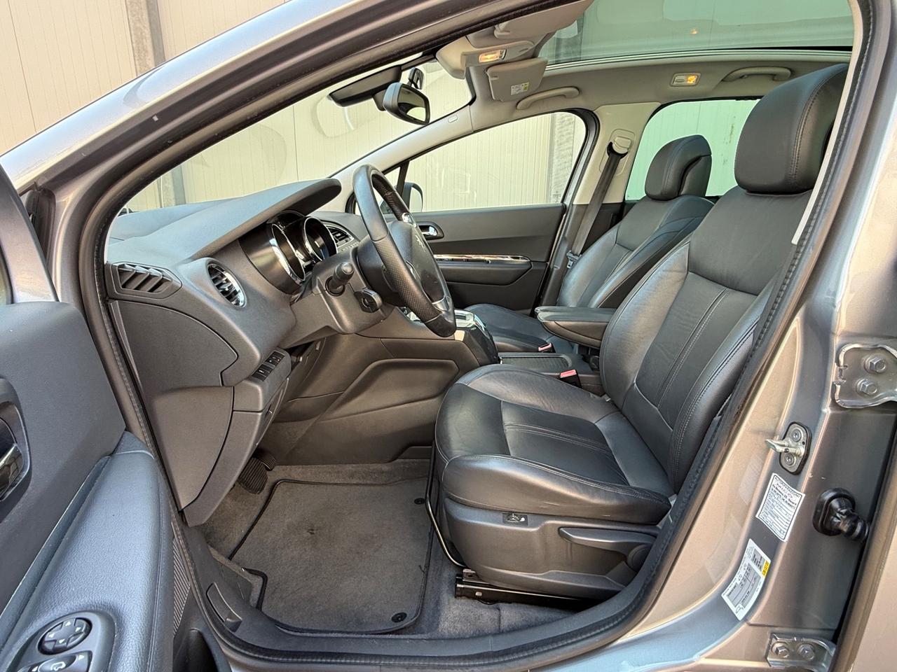 Peugeot 5008 BlueHDi 120 EAT6 S&S Allure