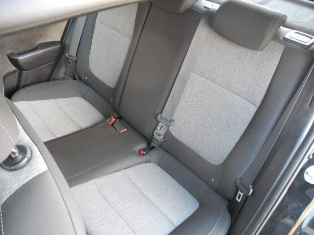 KIA Stonic 1.6 CRDi 110cv Urban -BiColor-Ok NEOPAT.- EURO 6/B