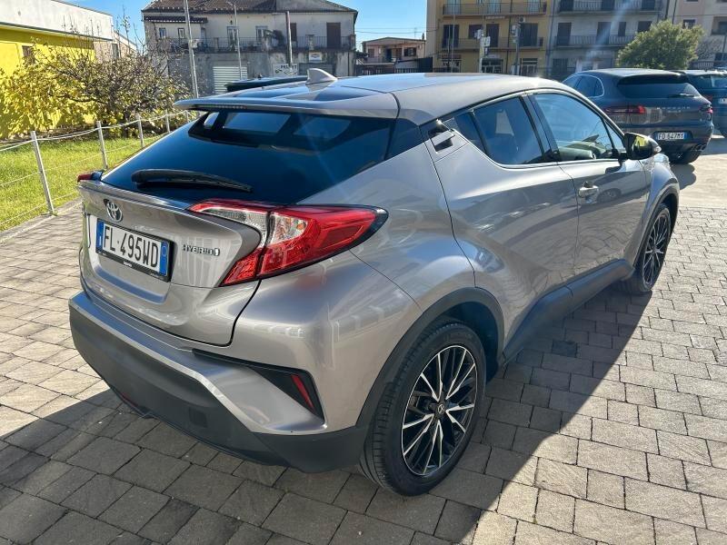 Toyota C-HR 1.8 HYBRID 2wd e-cvt