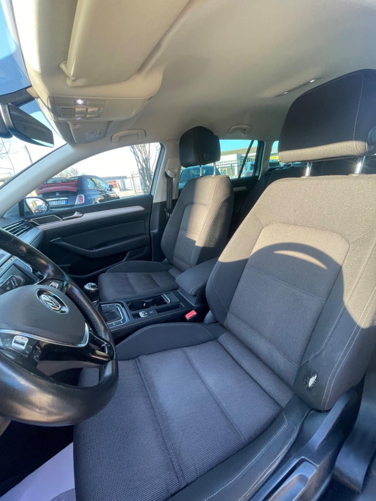 Volkswagen Passat 2.0 TDI Comfortline BlueMotion Technology