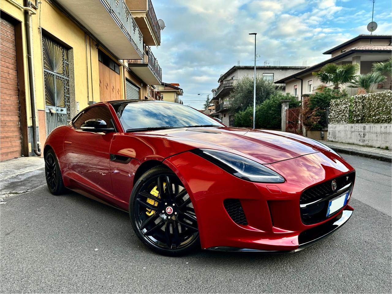 Jaguar F-Type R 550cv V8 UNica