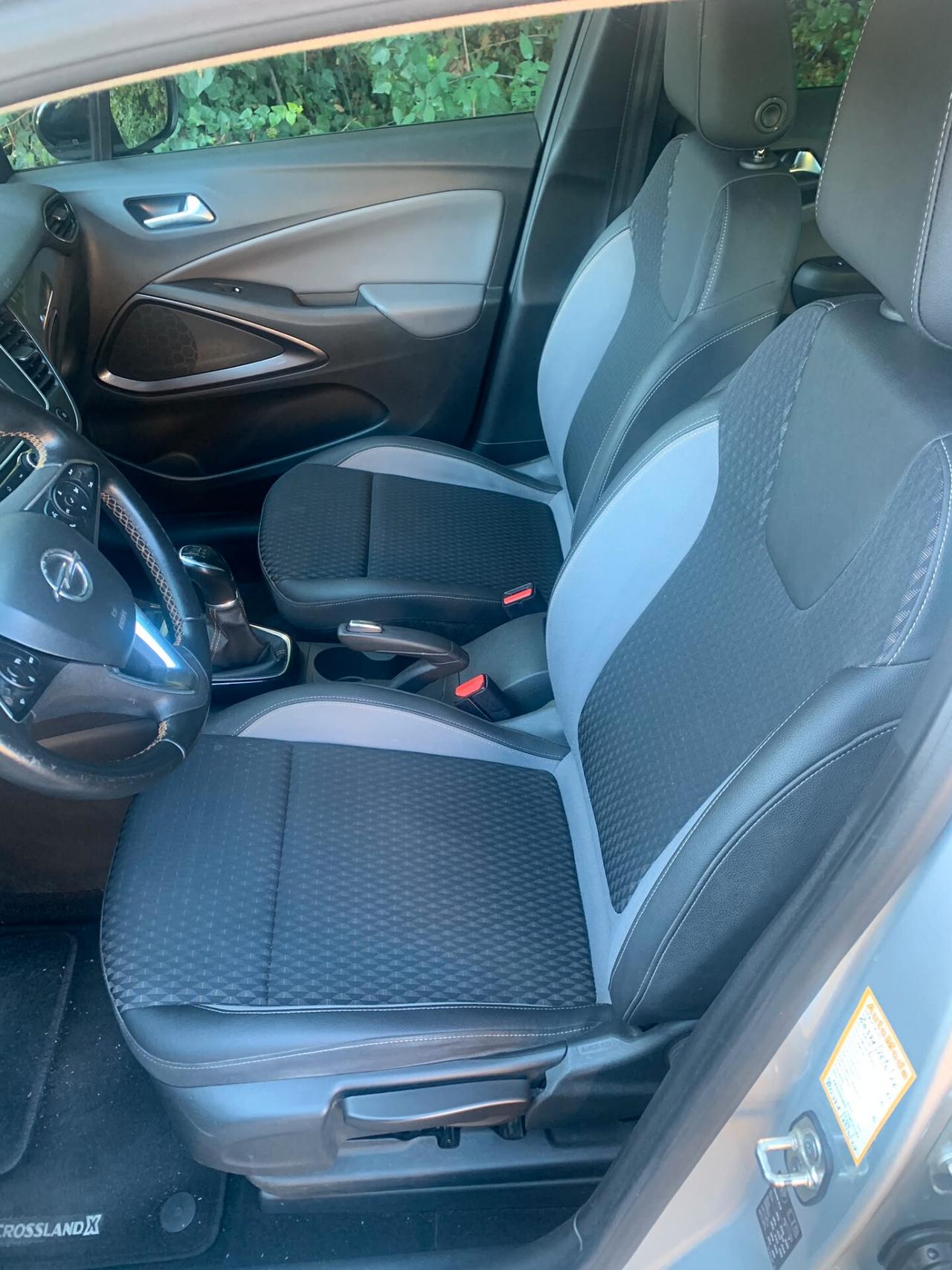 Opel Crossland cosmo benzina, full optional, unico proprietario, tutta tagliandata, 60000 km del 2019, bellissima, neo patentati