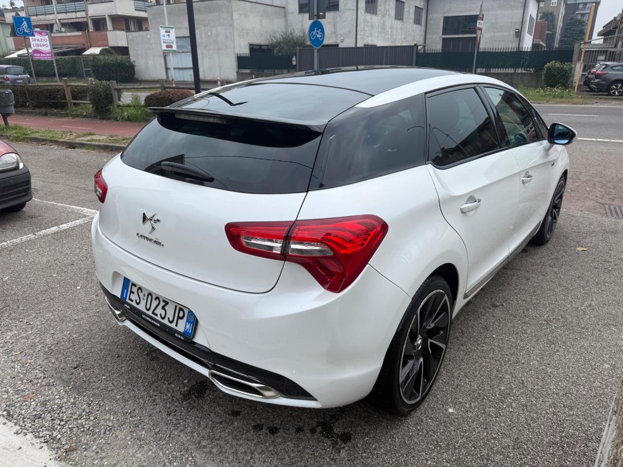 Ds DS5 5 Hybrid4 airdream Sport Chic