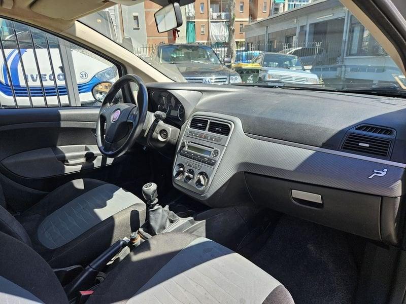 FIAT Grande Punto Grande Punto 5p 1.4 natural power 77cv
